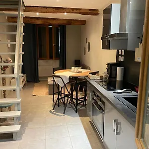Location De Rians Appartement